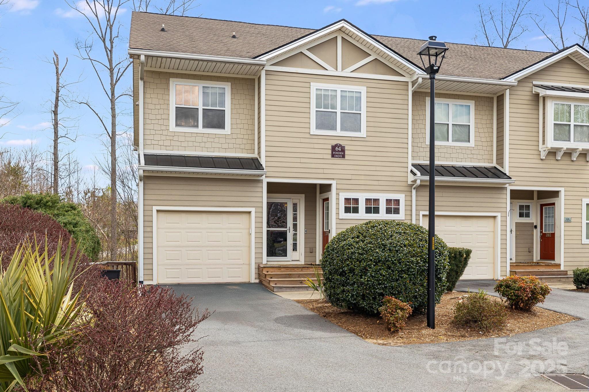 64 Foxden Drive 201