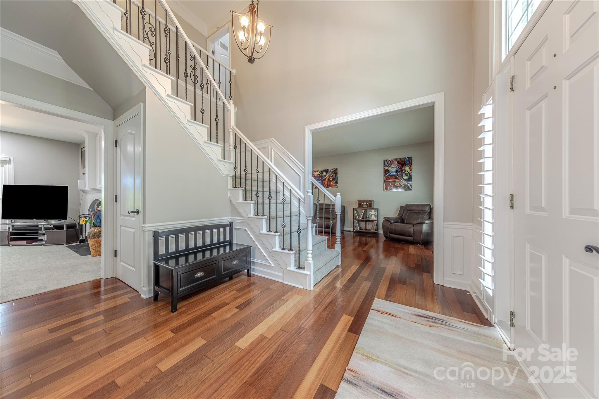 5707 Fairvista Drive