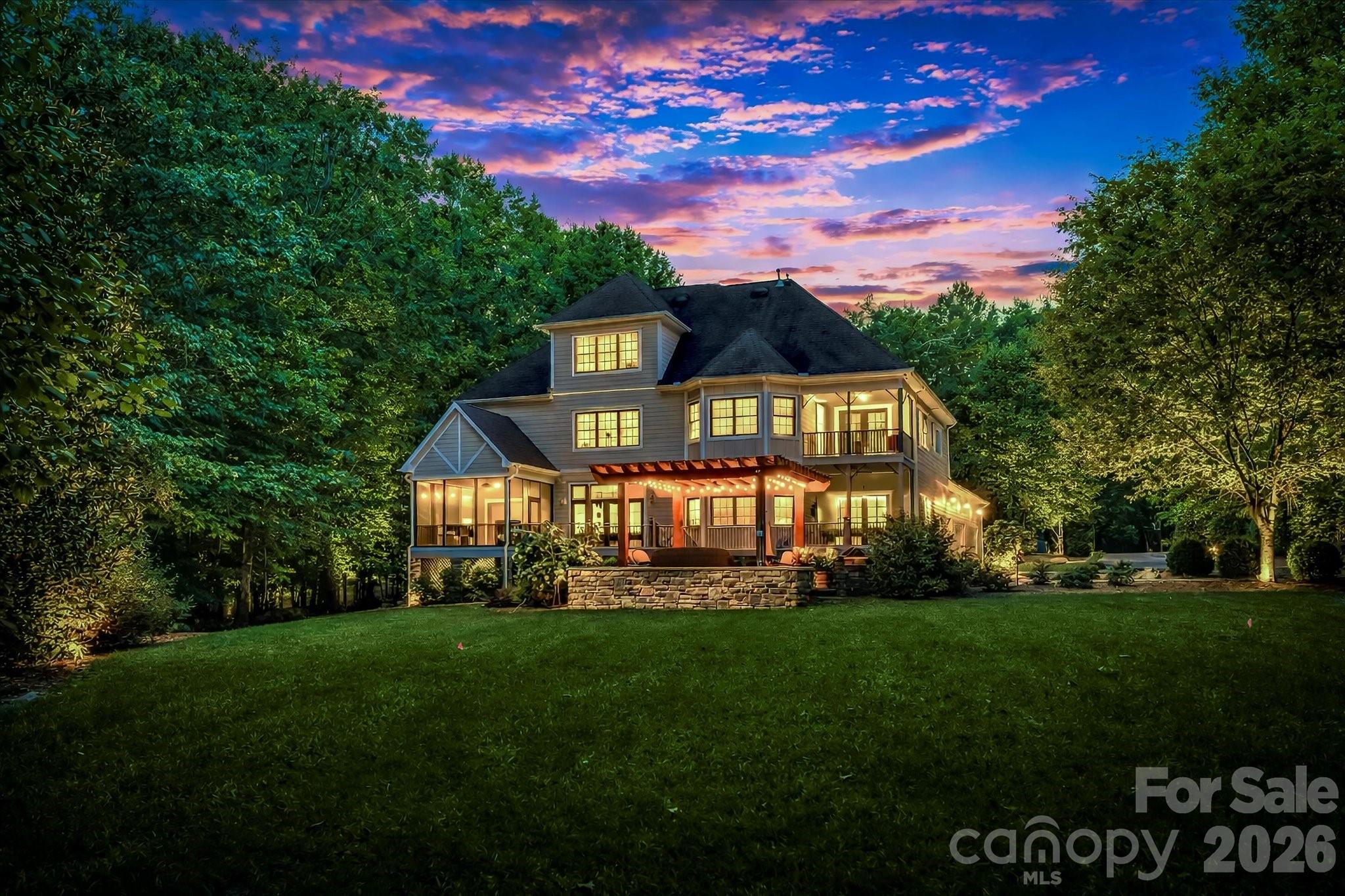 108 W Callicutt Trail