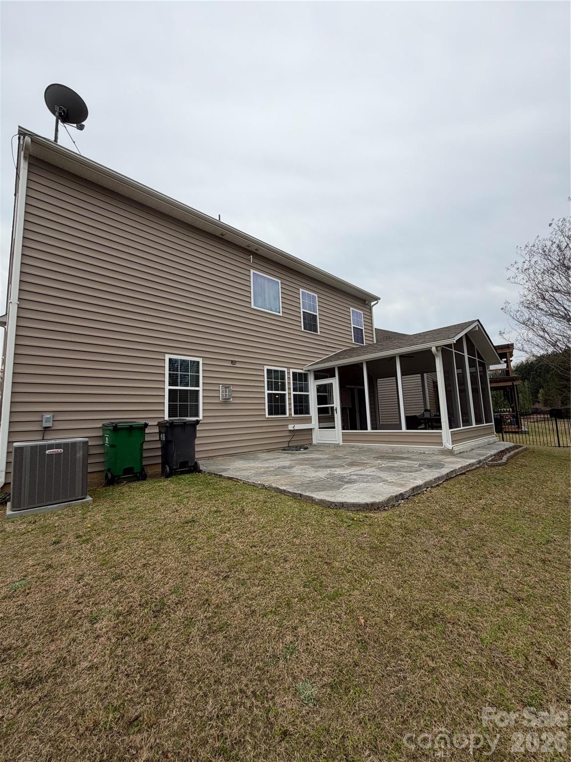 Chateau - Residential