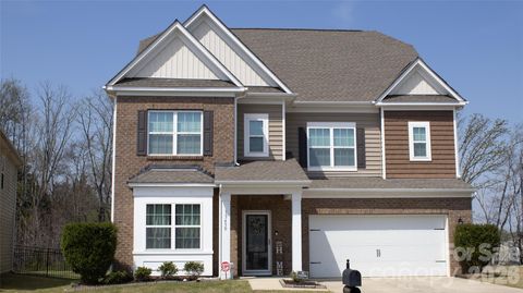 13430 Canterbury Castle Drive Charlotte NC 28273