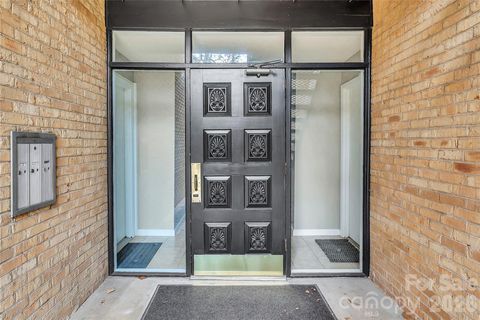 4754 Hedgemore Drive Charlotte NC 28209