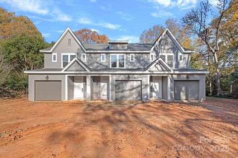 Photo of 3140 Dublin Road, Charlotte, NC 28208 (MLS # 4324947)