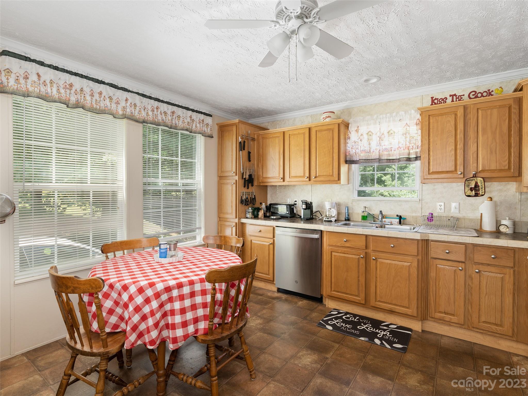 Country Place Of Waynesville - Residential