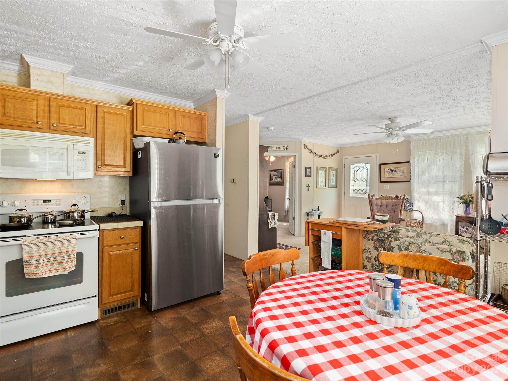 Country Place Of Waynesville - Residential