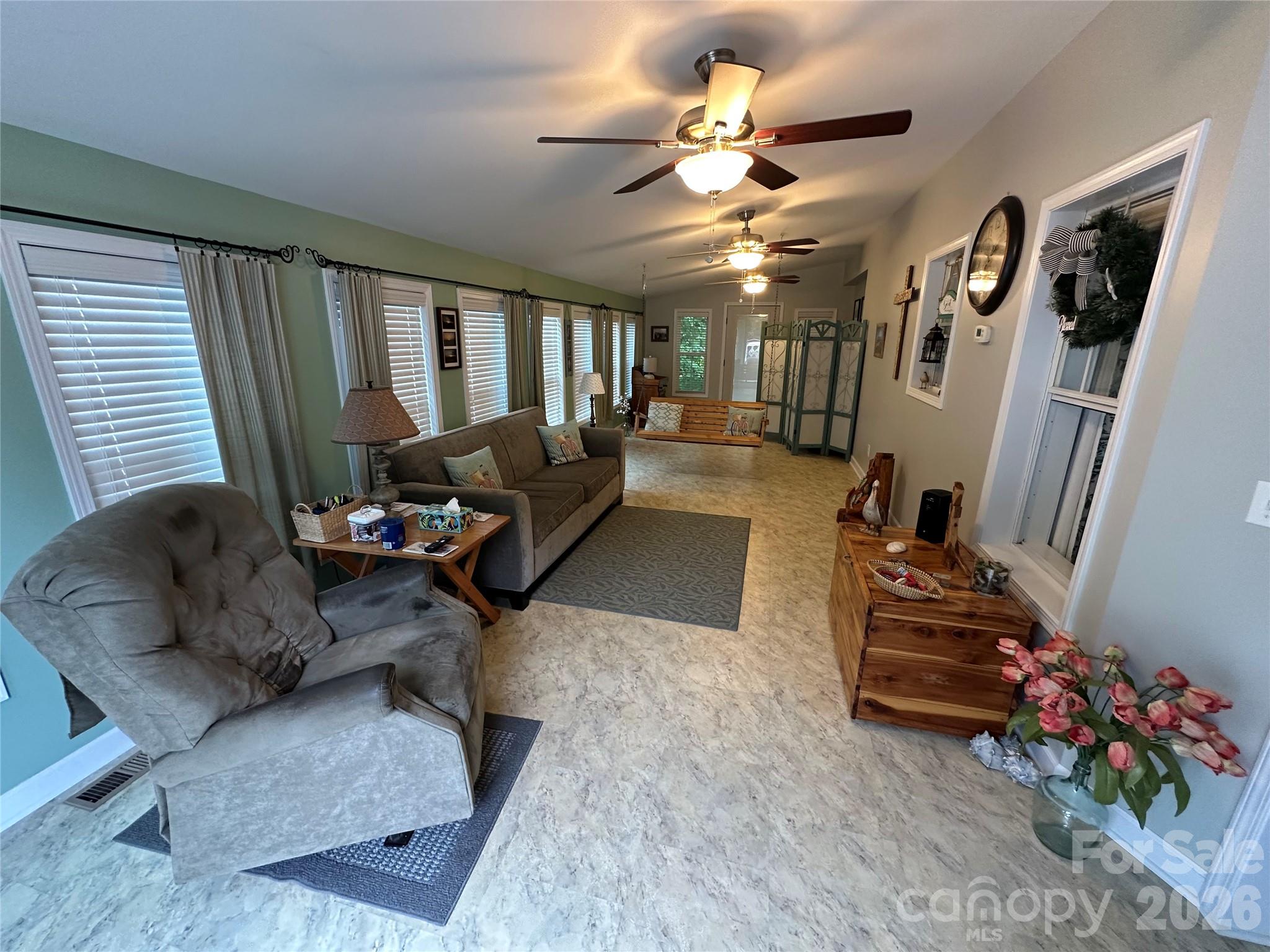 108 Hummingbird Circle