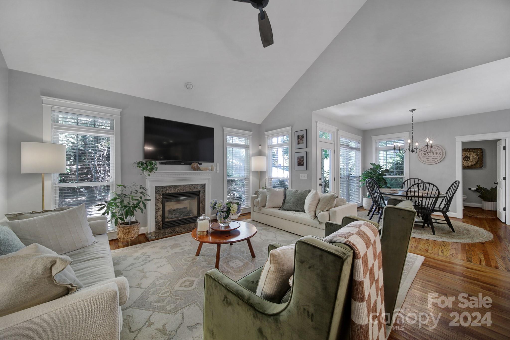 Lake Shore - Residential