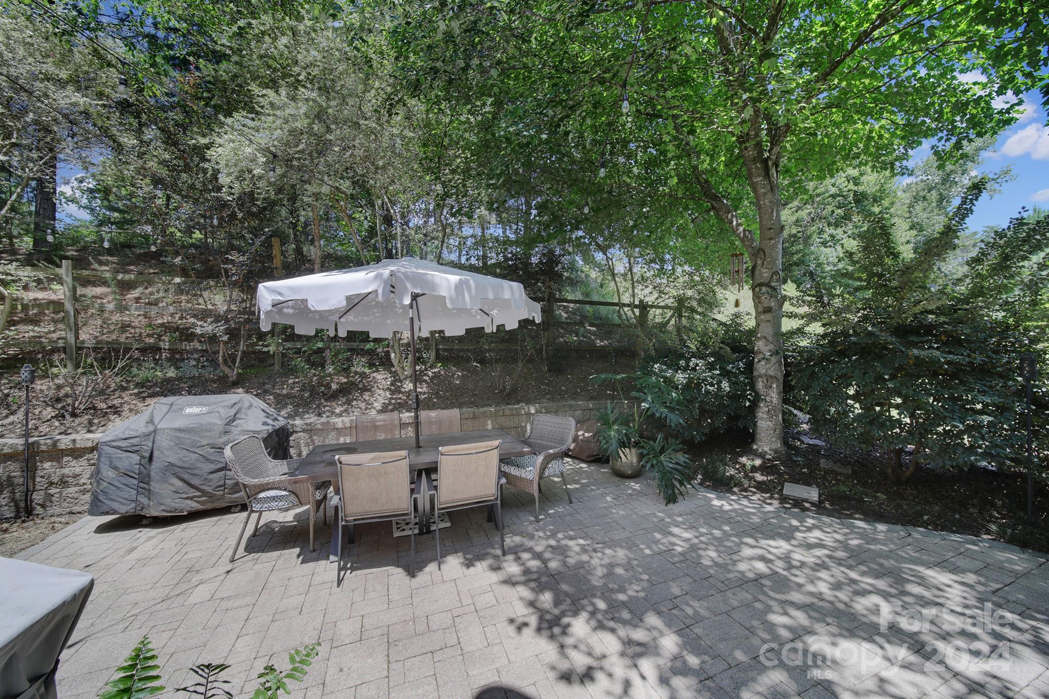 Lake Shore - Residential