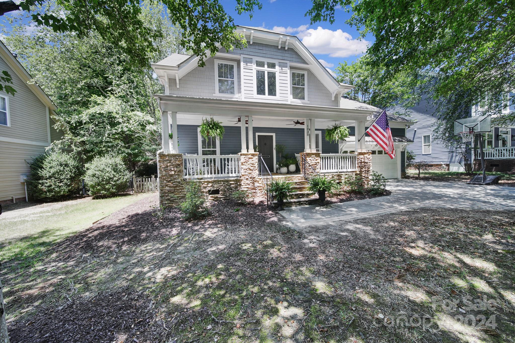 Lake Shore - Residential