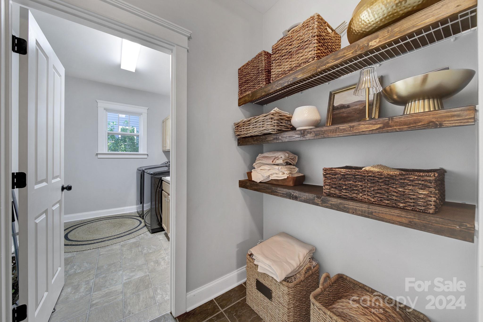 Lake Shore - Residential