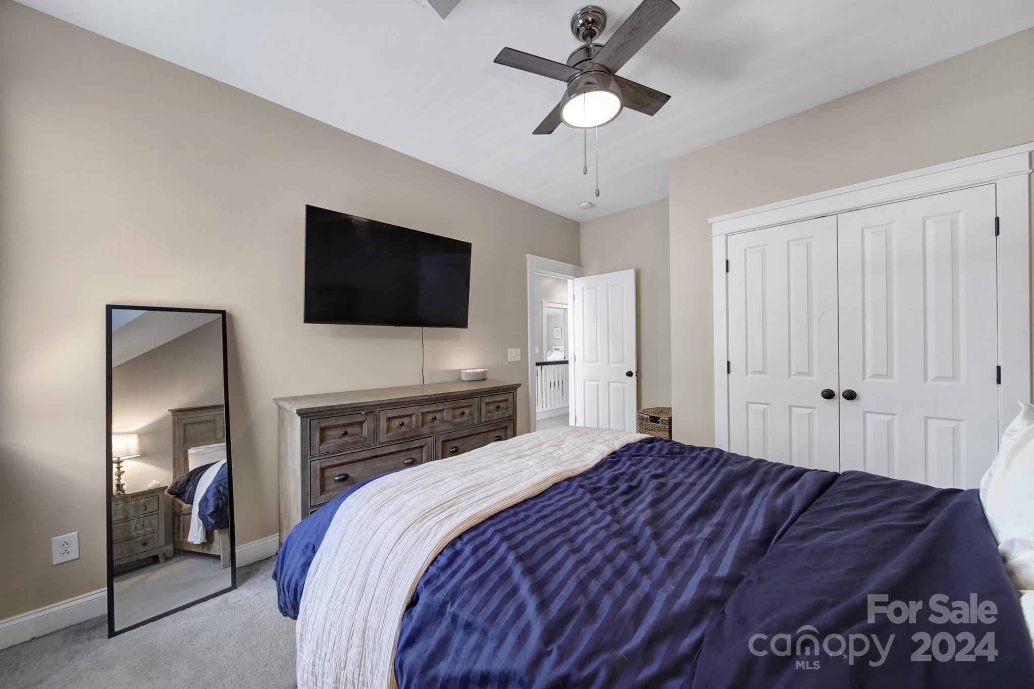 Lake Shore - Residential