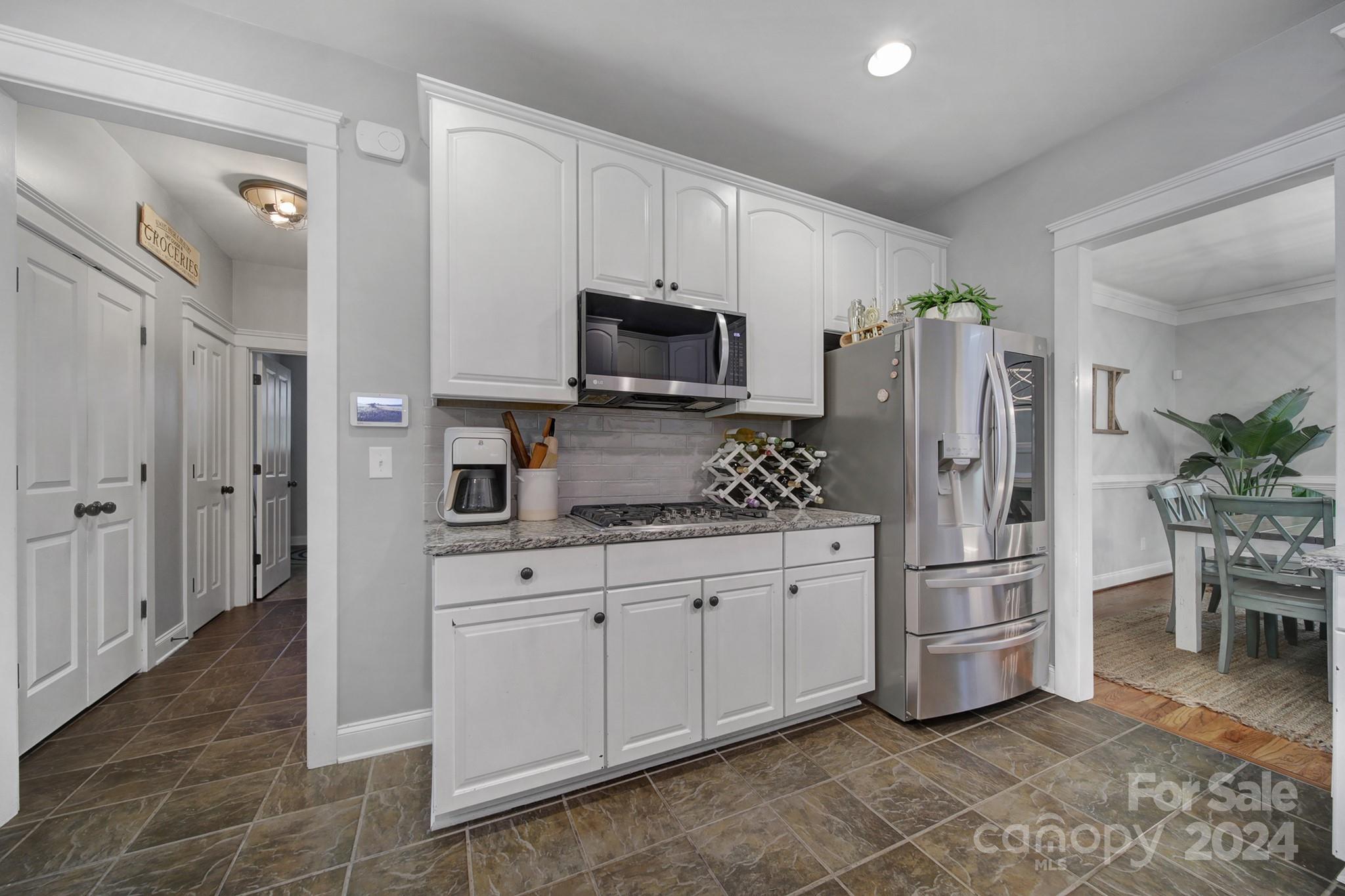 Lake Shore - Residential