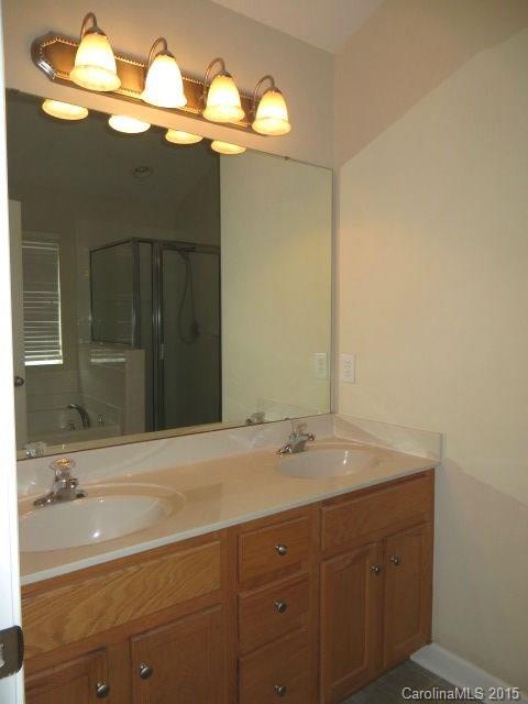 Lynnwood Farms - Residential