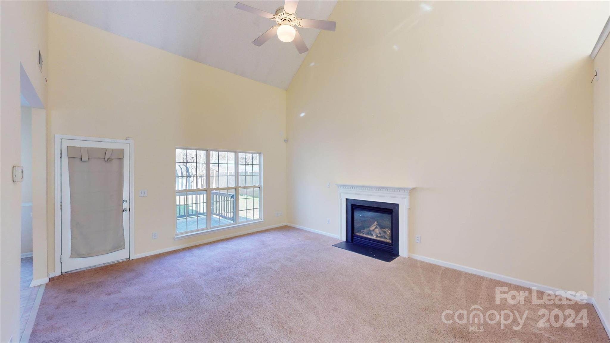 Steelechase - Residential Lease