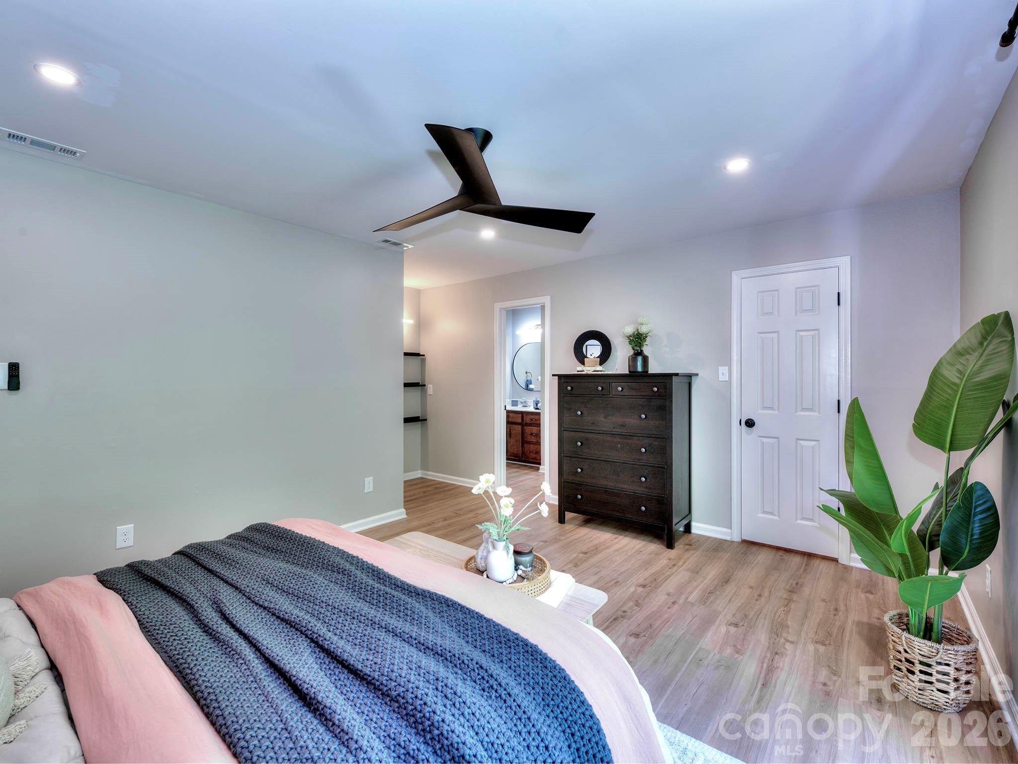 Meadowbrook - Residential