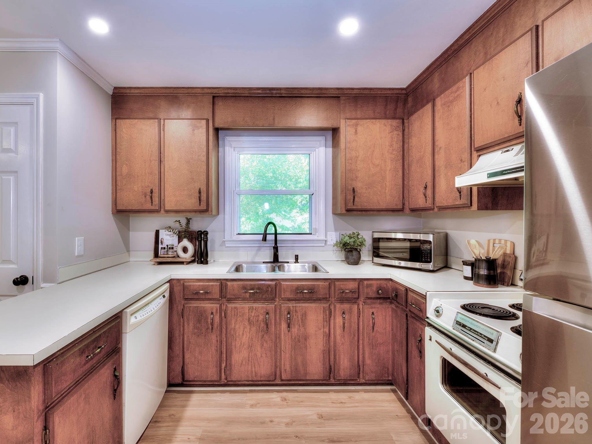 Meadowbrook - Residential