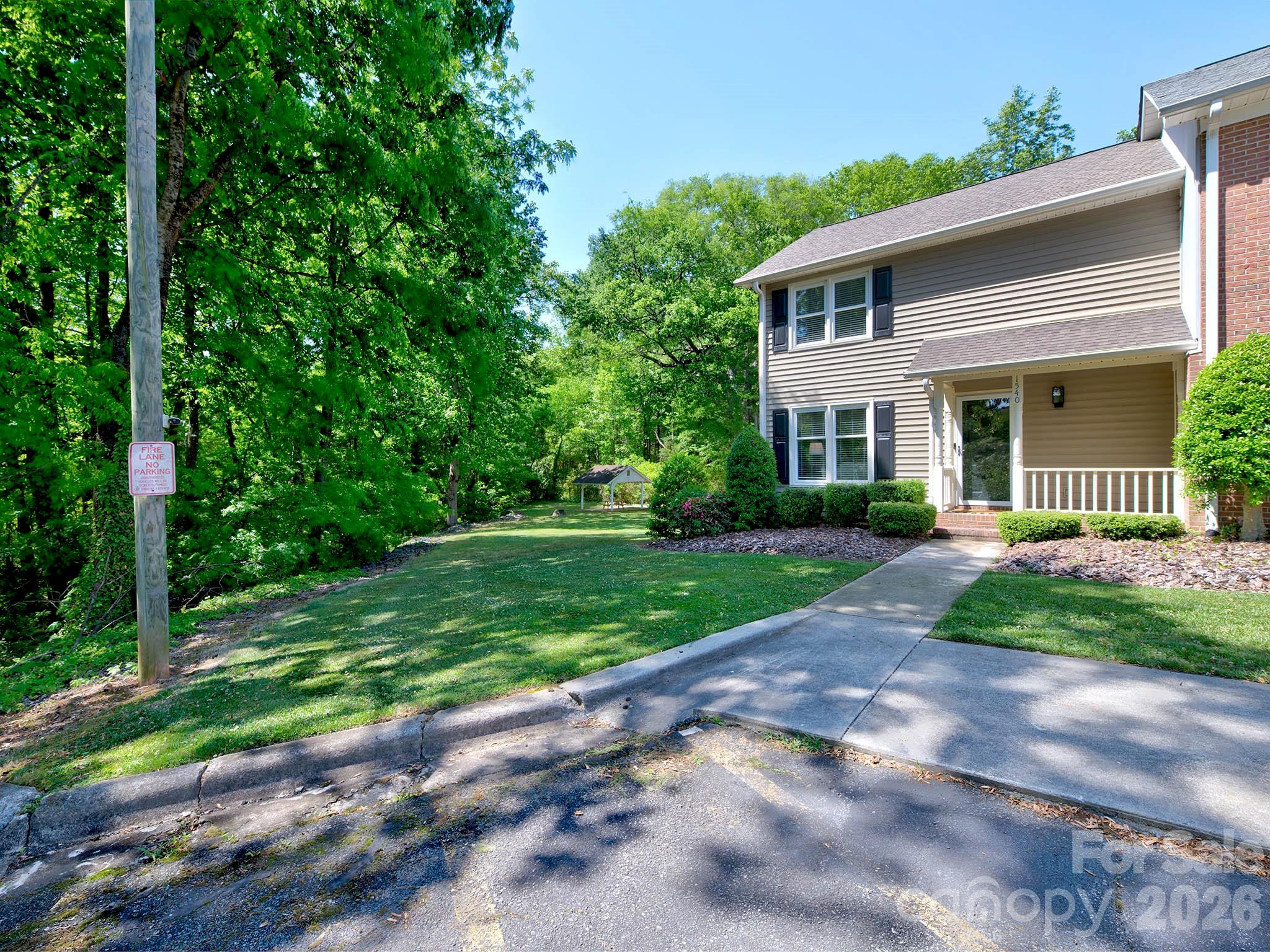 Meadowbrook - Residential