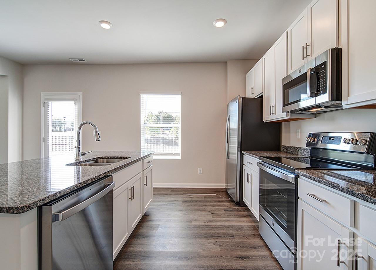 Troutman, North Carolina 28166, United States, 4 Bedrooms Bedrooms, ,3 BathroomsBathrooms,Residential,Active,18876