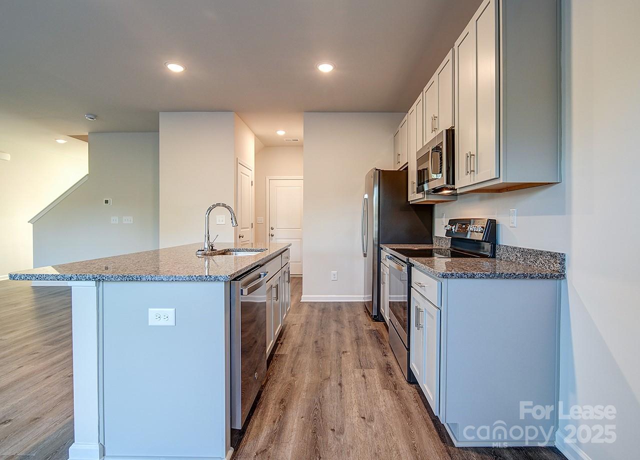 Troutman, North Carolina 28166, United States, 4 Bedrooms Bedrooms, ,3 BathroomsBathrooms,Residential,Active,18876