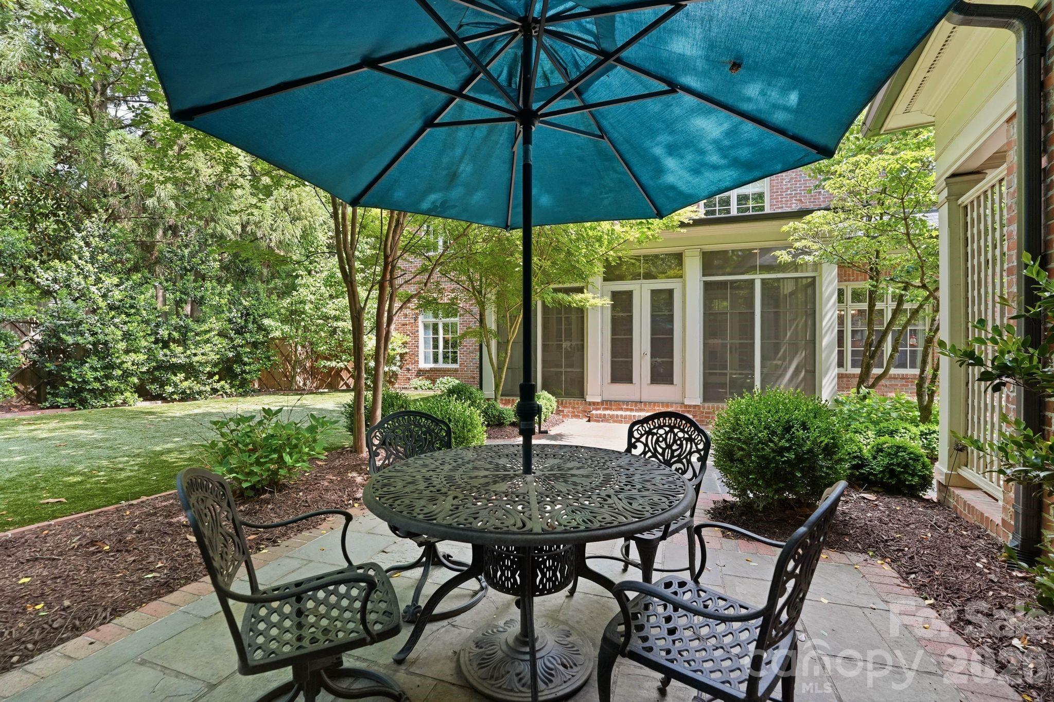 Myers Park - Residential