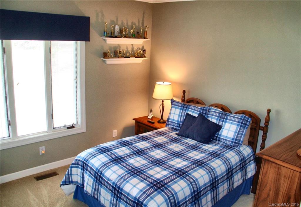 Meadow Oaks - Residential