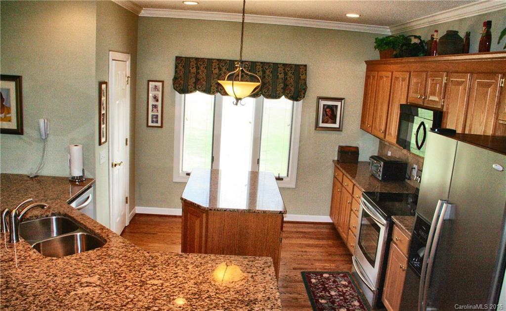 Meadow Oaks - Residential