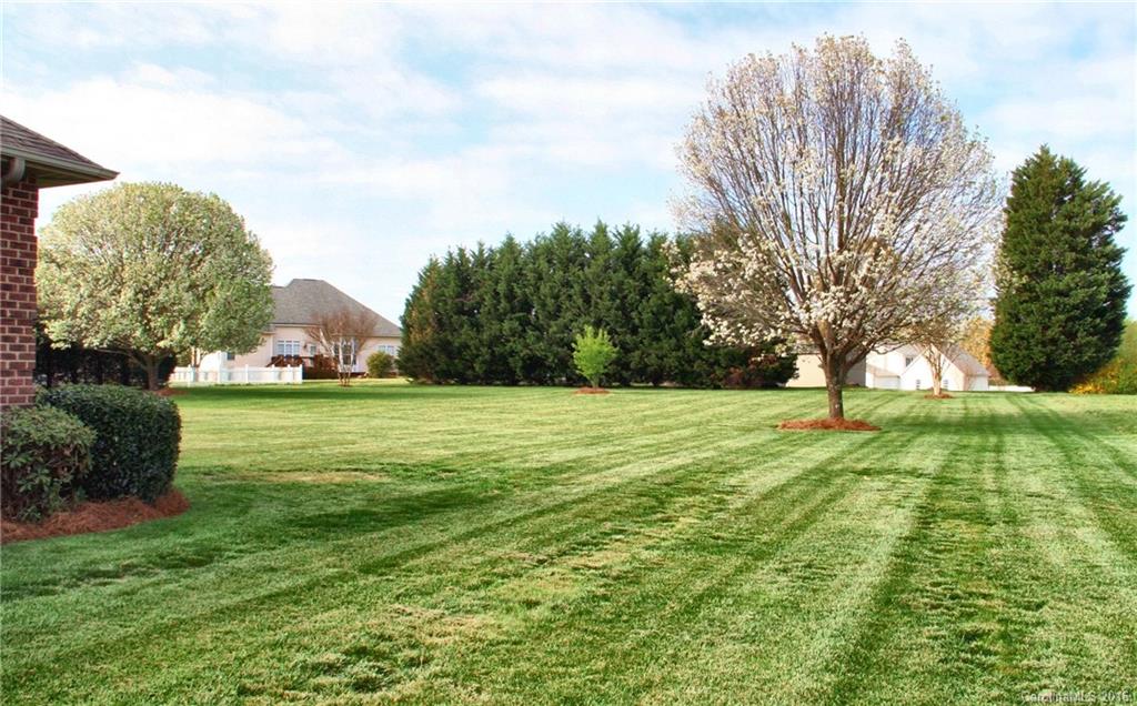 Meadow Oaks - Residential