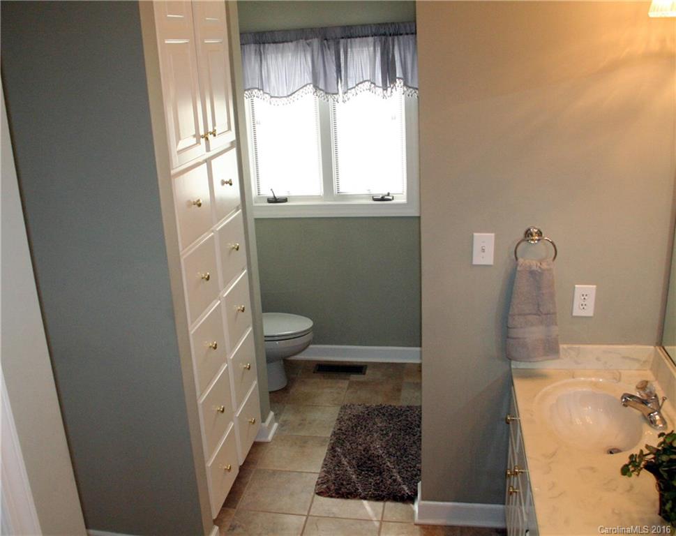 Meadow Oaks - Residential