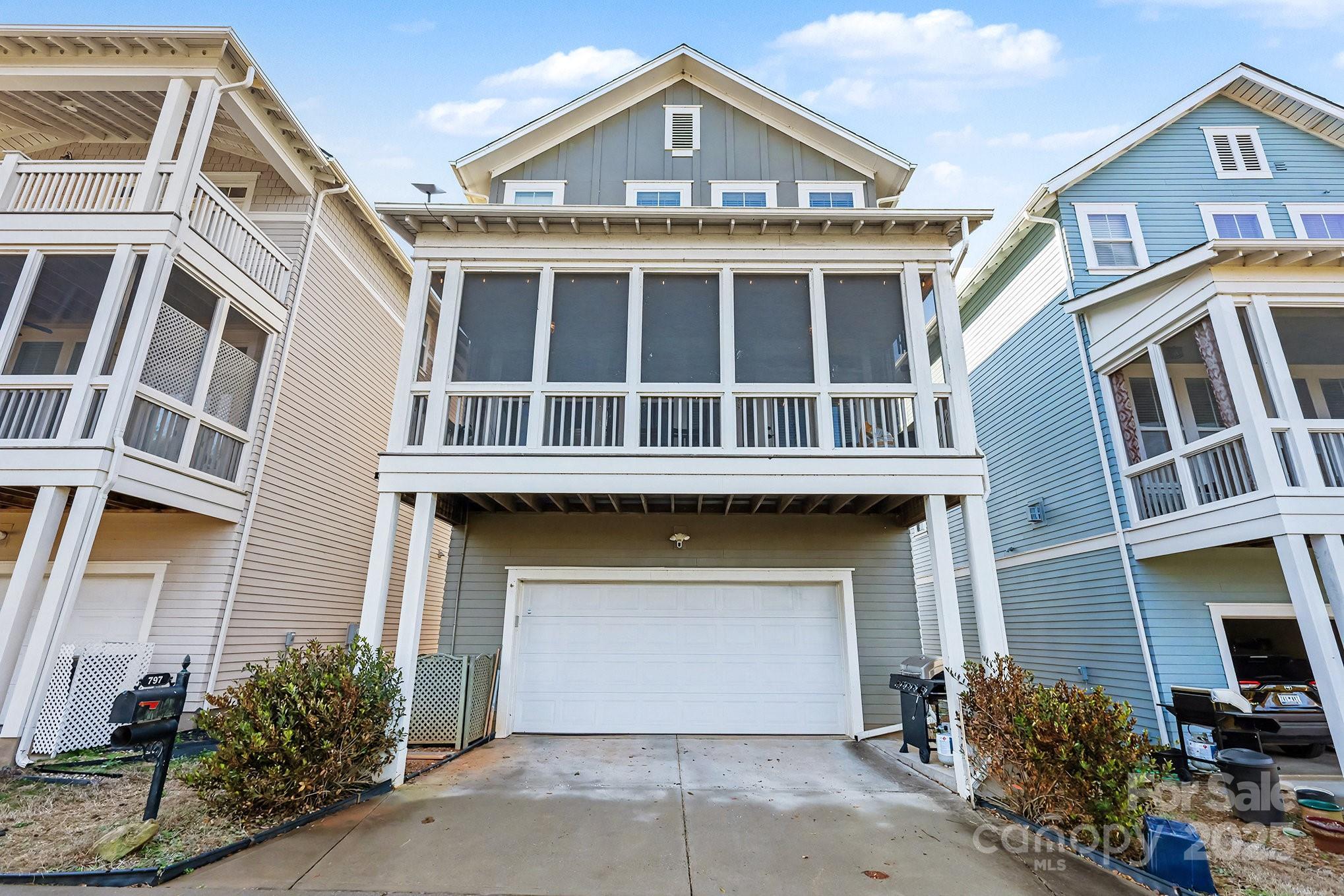 Riverwalk - Residential