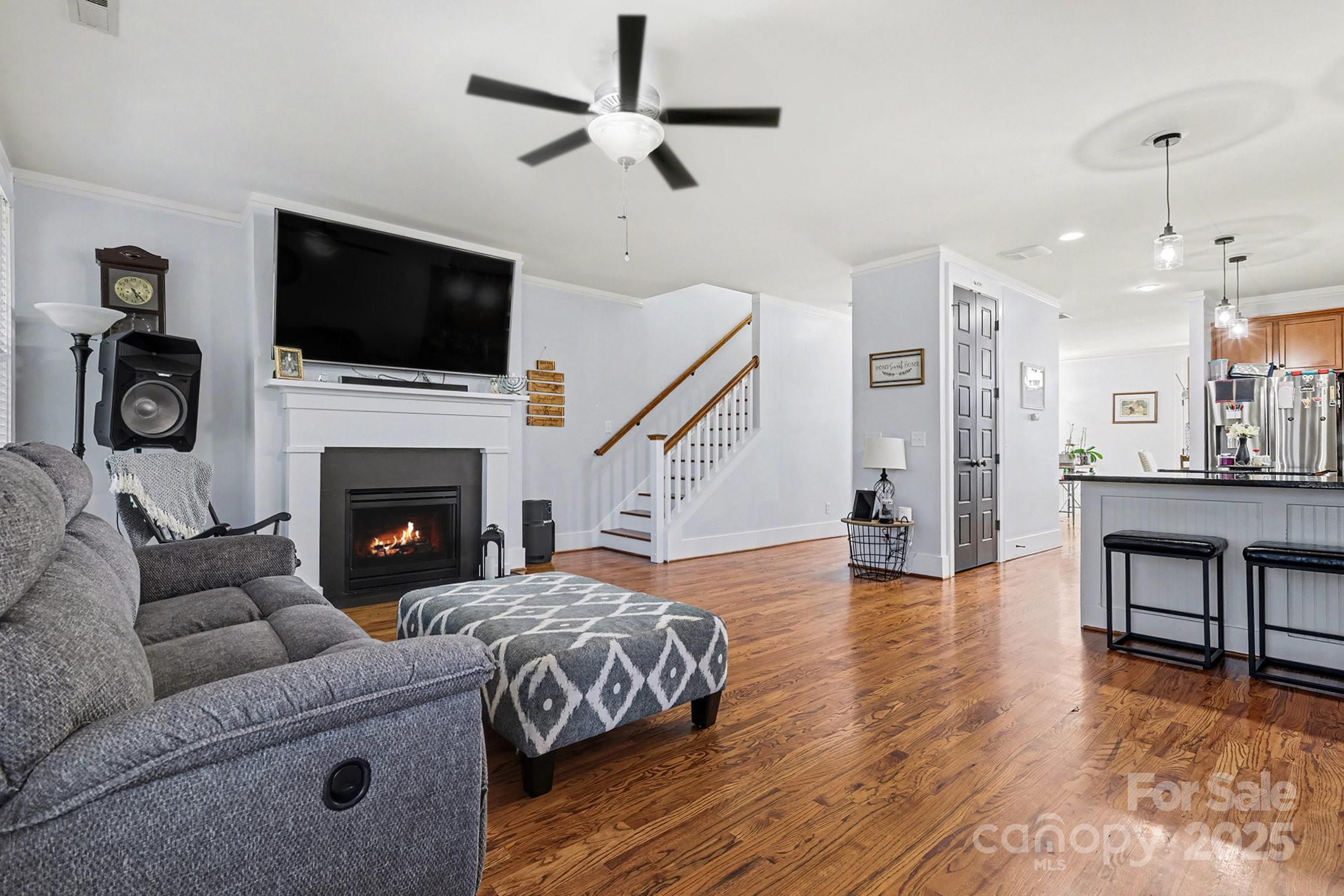 Riverwalk - Residential