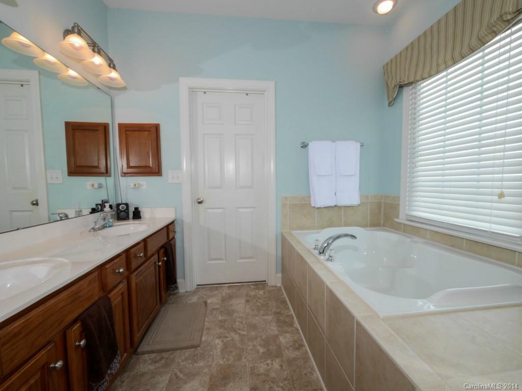 Baxter Village - Residential