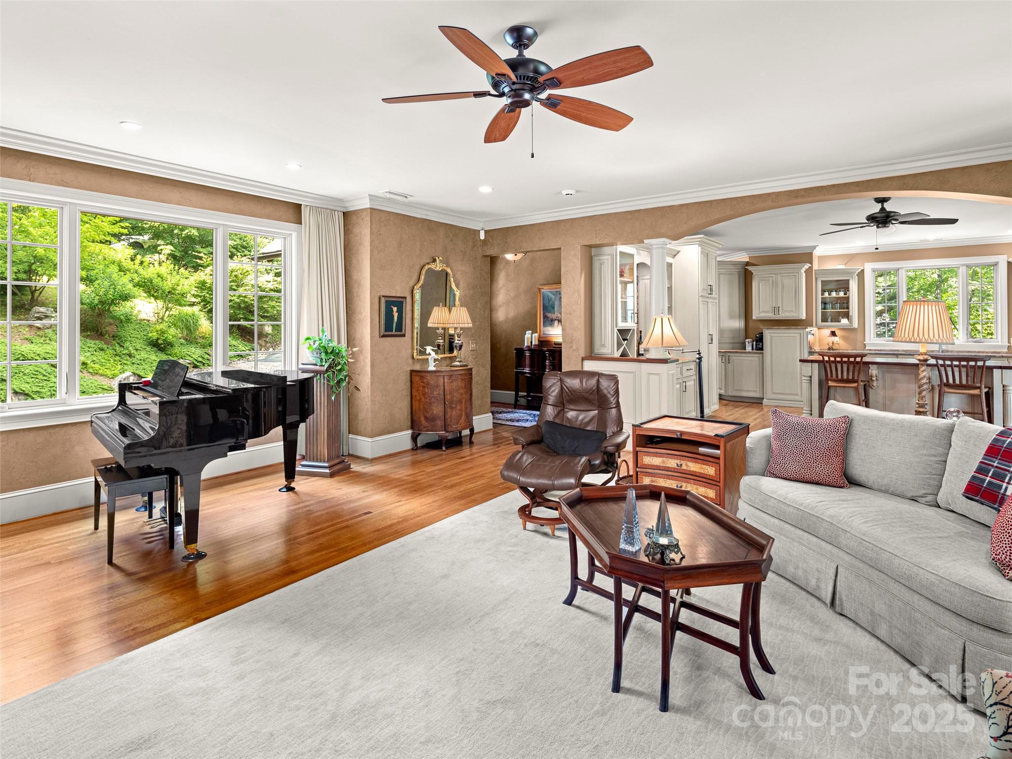 672 Walnut Valley Parkway