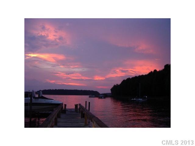 Lookout Point - Residential