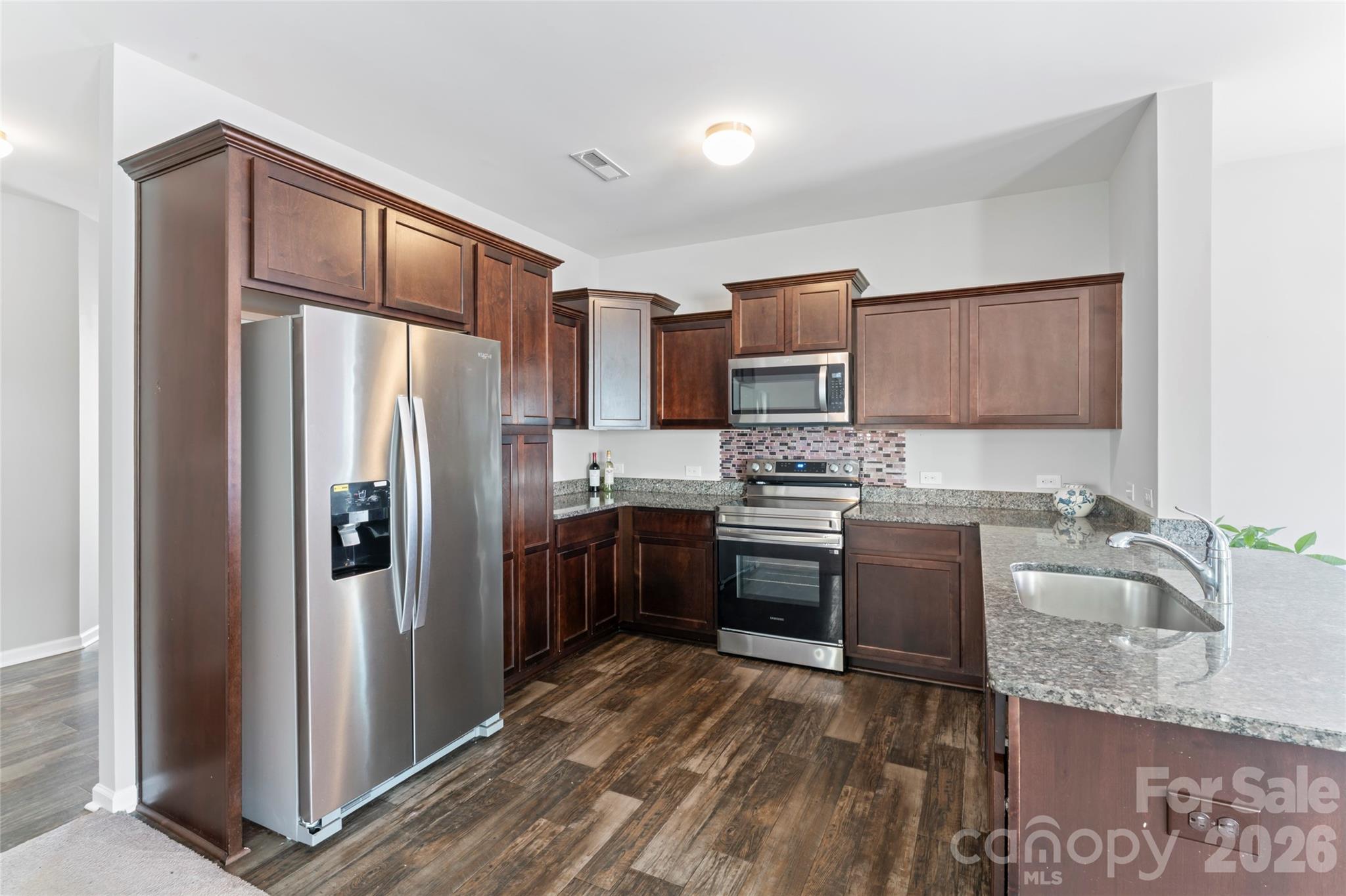 Fox Creek - Residential