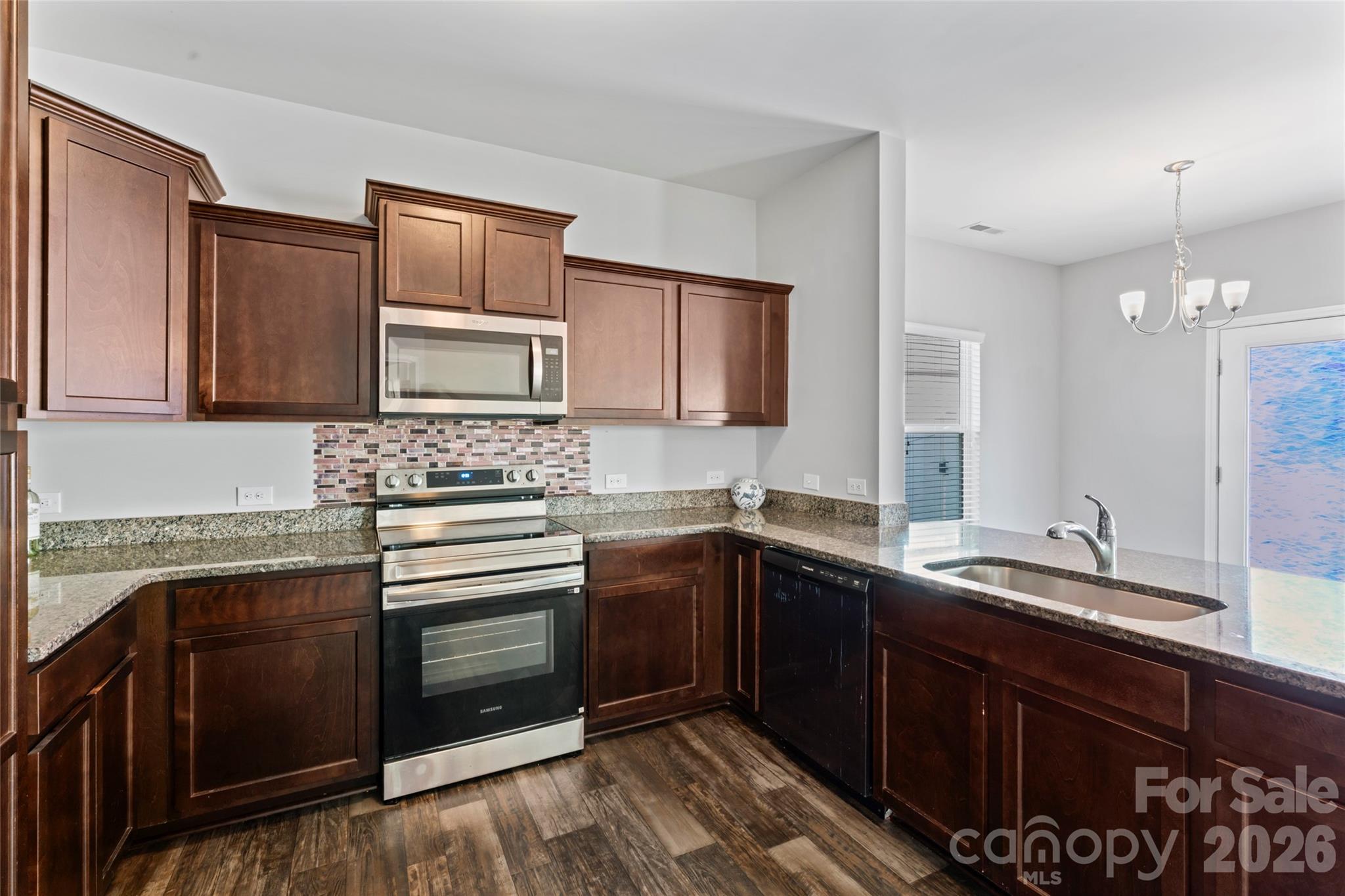 Fox Creek - Residential