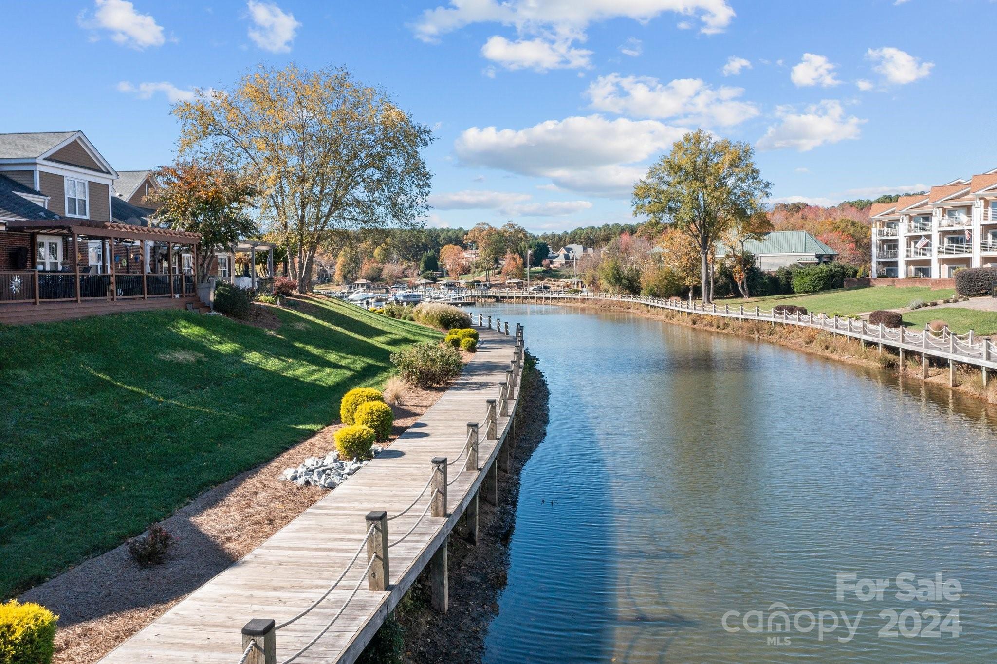 Harborside Townhomes - Residential