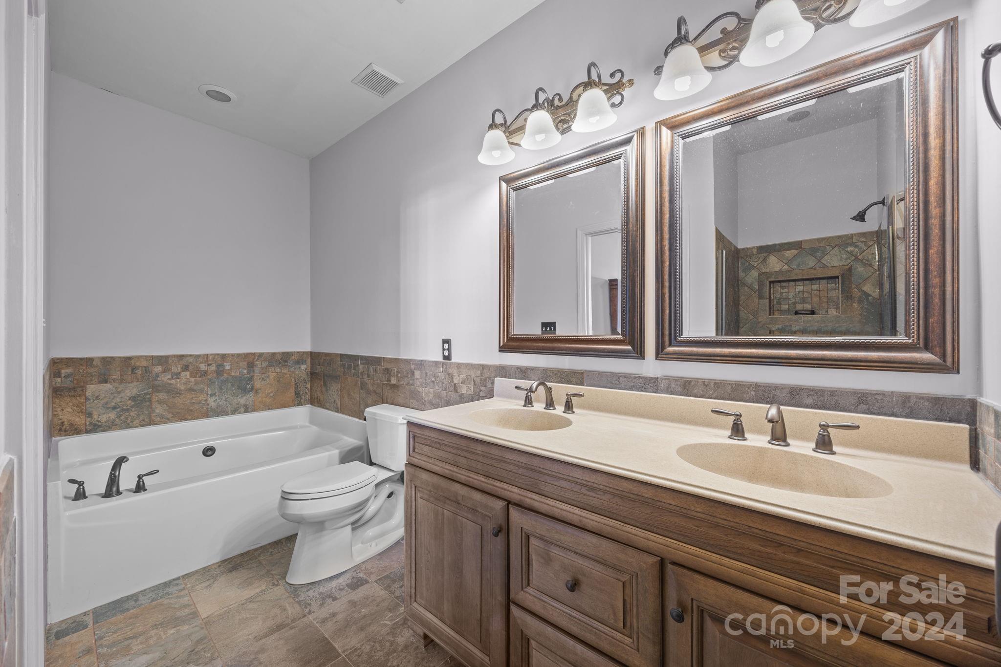 Harborside Townhomes - Residential
