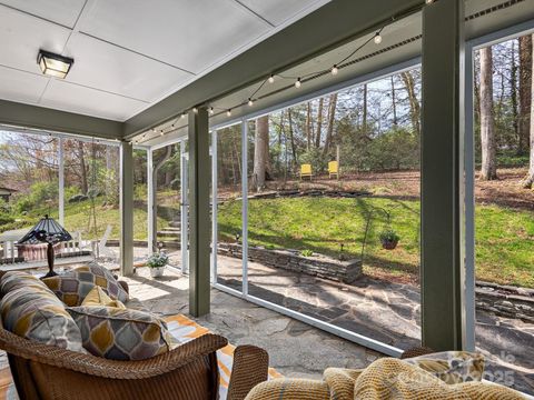 324 Woody Lane Asheville NC 28804