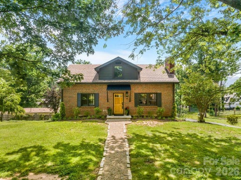 Photo of 55 Cisco Road, Asheville, NC 28805 (MLS # 4416071)