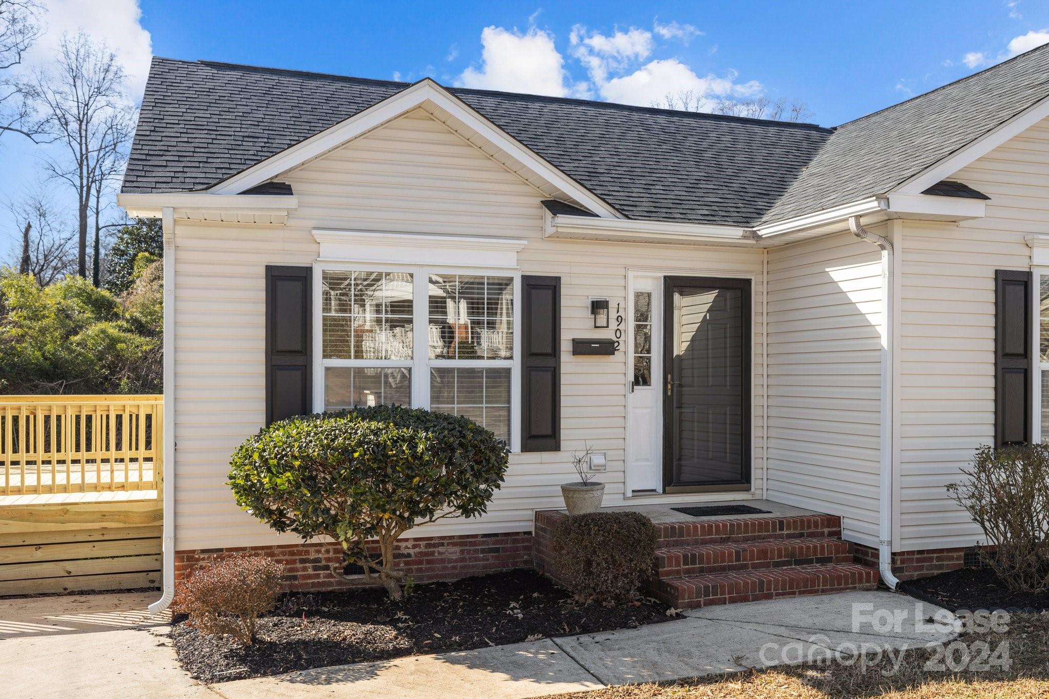 Reid Park - Residential Lease