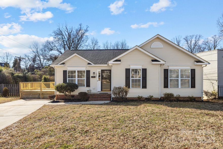 Check out this newly renovated home just outside of uptown Charlotte. Renovated from top to bottom, the chef's kitchen includes brand new stainless steel appliances and quartz countertops. It is freshly painted, with modern fixtures throughout. Take a step outdoors on the huge new deck to take in some fresh air and a beautiful view of the Charlotte city skyline. This view can also be seen in multiple rooms in the house! The prime location allows quick access to both major hospitals, and is walkable to parks, the greenway, grocery stores, local coffee shops, and multiple dining options in the Metropolitan Shopping Center, as well as Eastover. This home is in the perfect place to showcase everything the city has to offer. Come check it out today!

Please note Renters Insurance is required. Pet Fee is per pet that does not exceed 35 lbs.