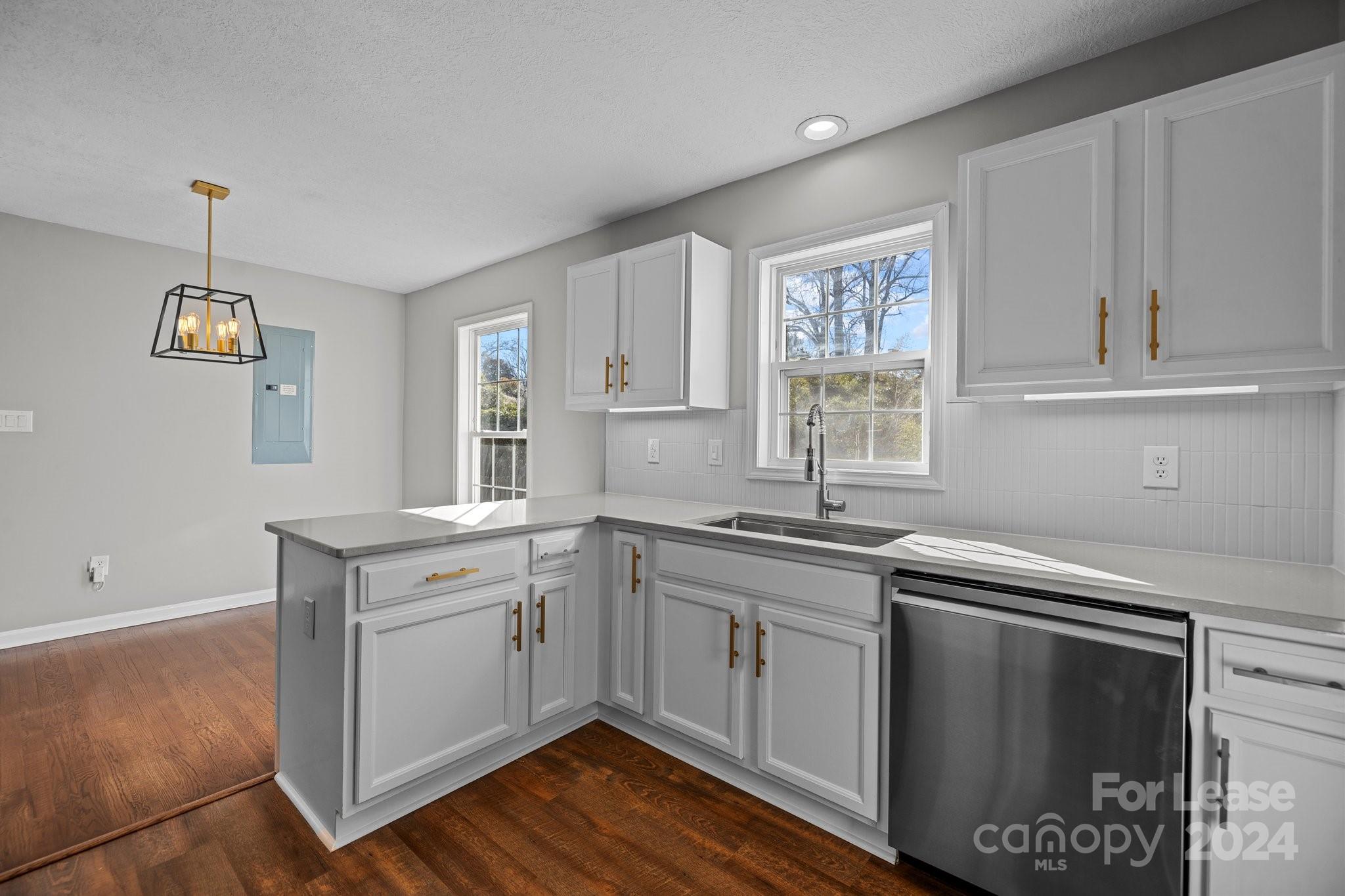 Reid Park - Residential Lease