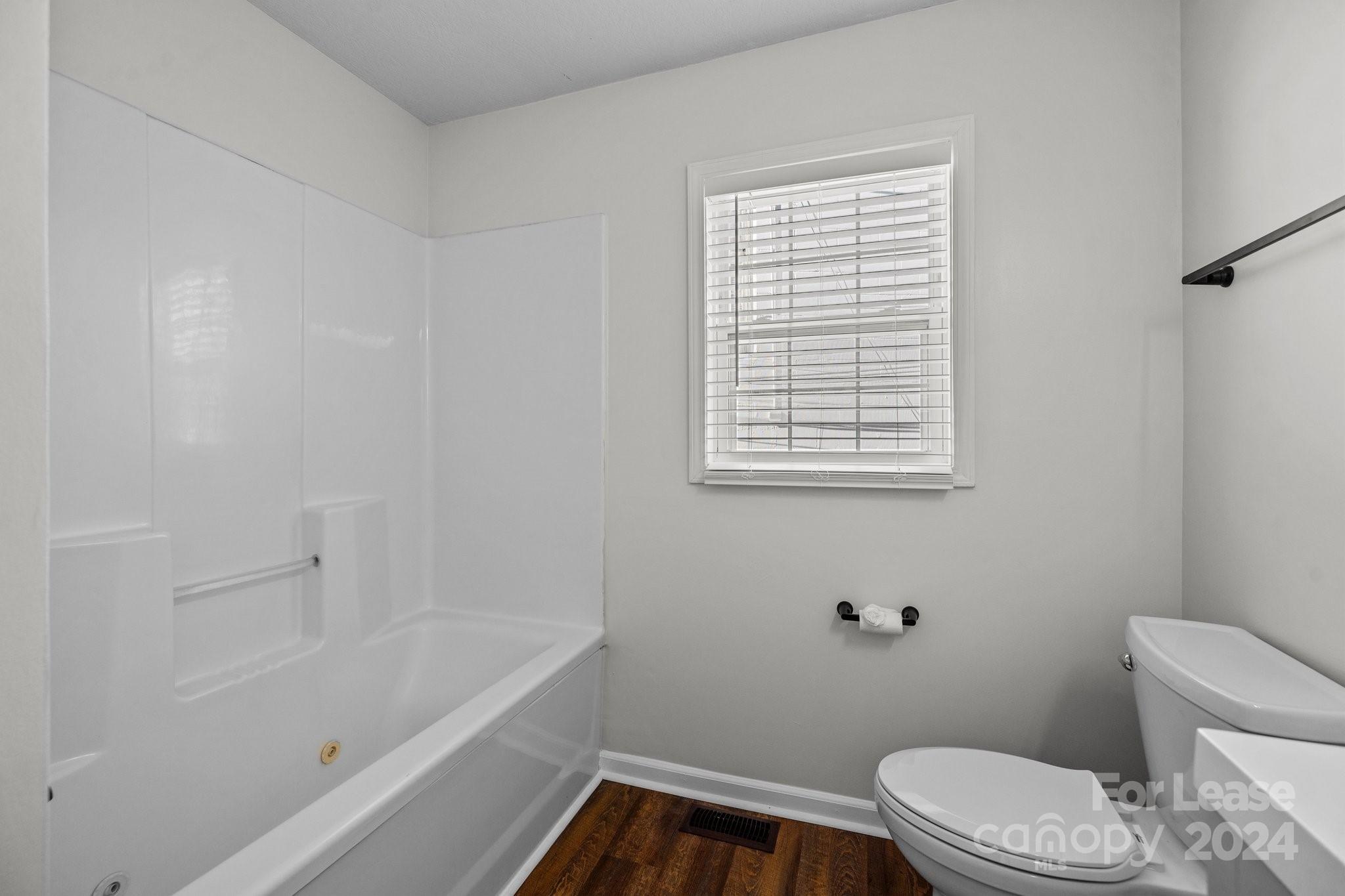 Reid Park - Residential Lease