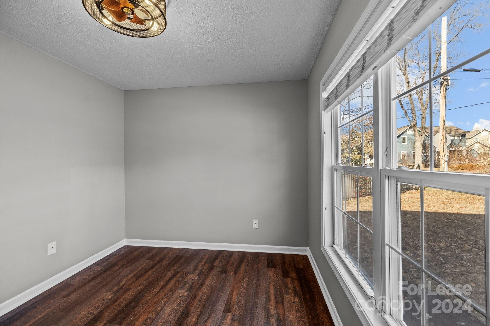 Reid Park - Residential Lease