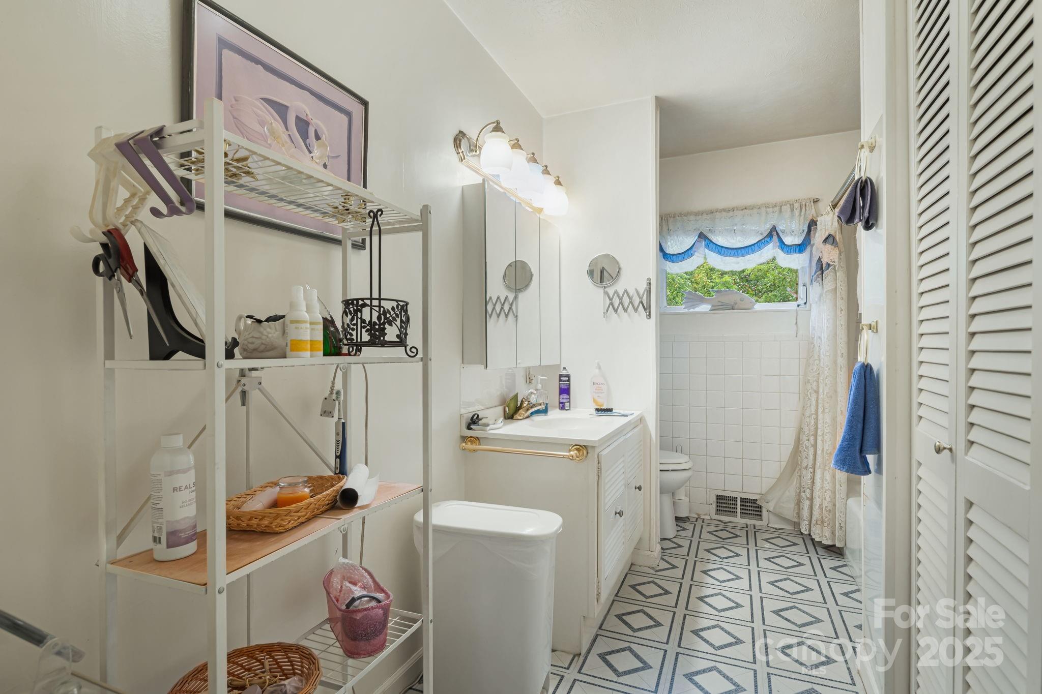 none - Residential Income