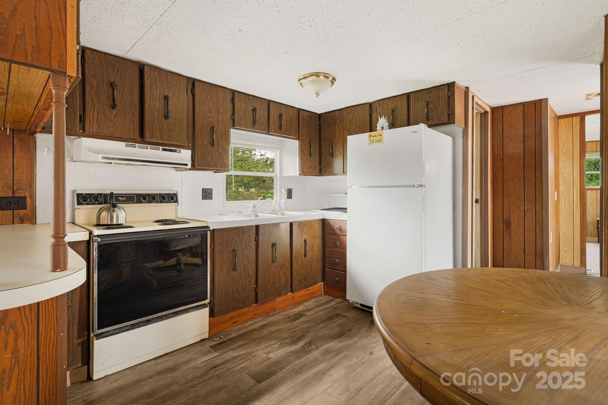 none - Residential Income