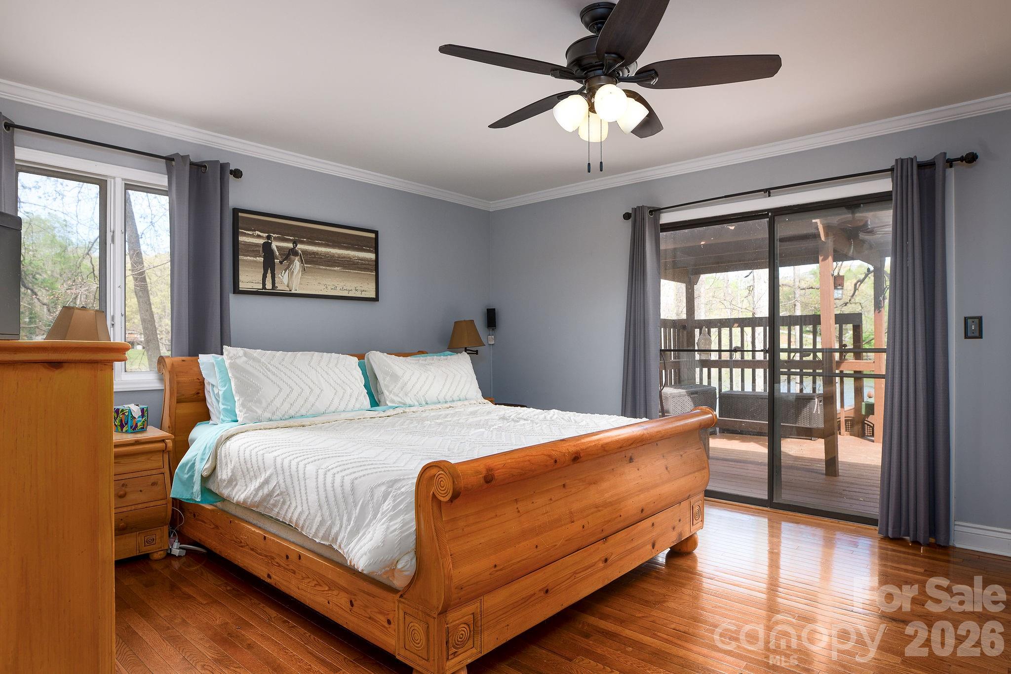 Mallard Lakes - Residential