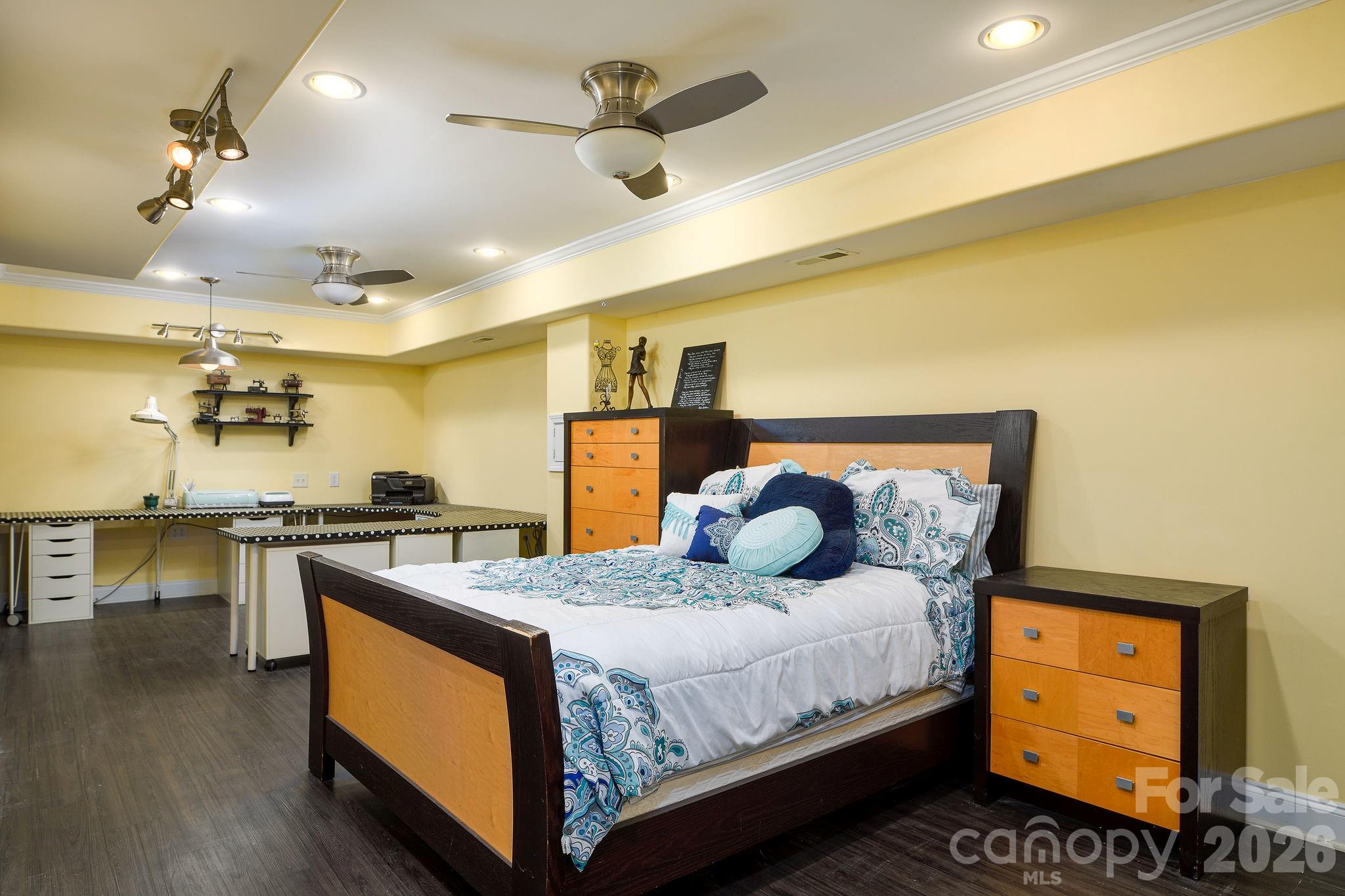 Mallard Lakes - Residential