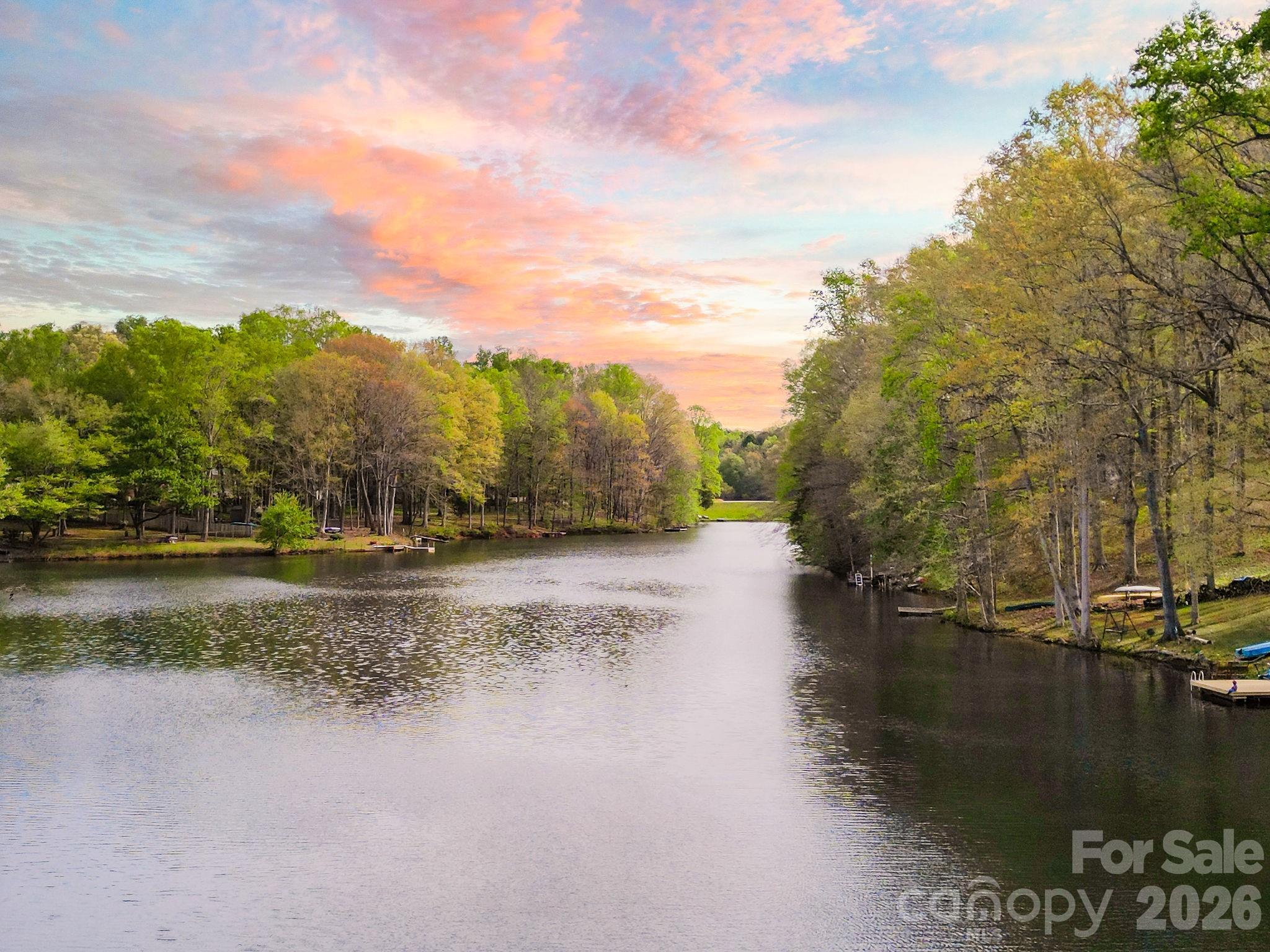 Mallard Lakes - Residential