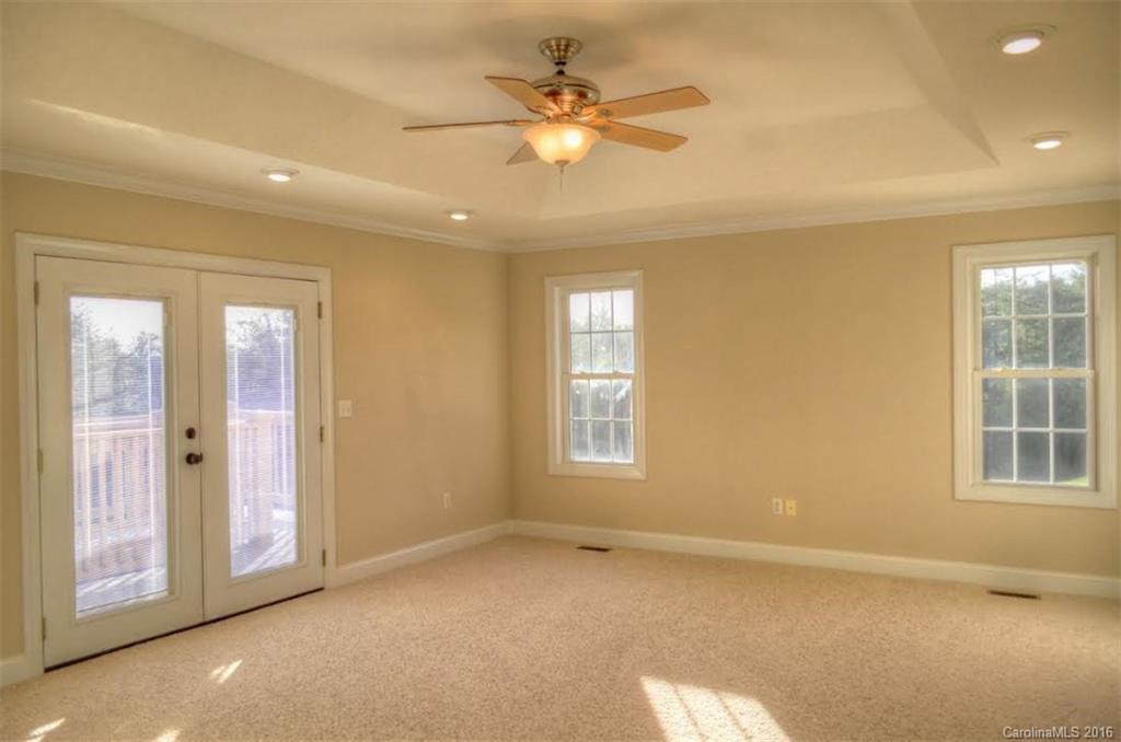 Pinecrest - Residential